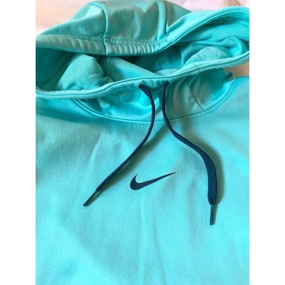 NWOT Nike Dri-Fit Hoodie Size XS